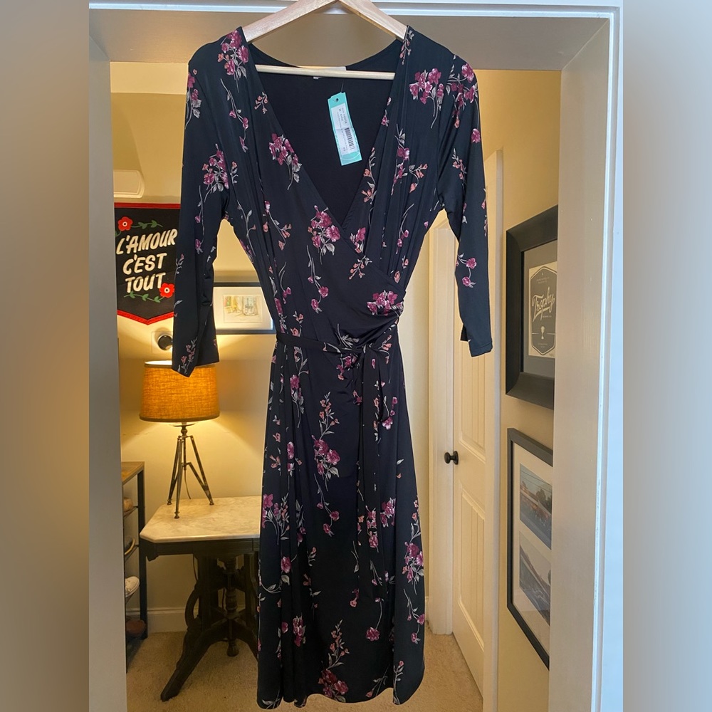 NWT Gilli Trista Jersey Faux Wrap Maternity Dress, sz Medium